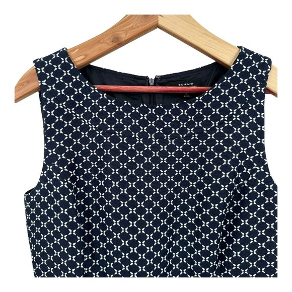 Tahari Arthur S. Levine Sleeveless Sheath Dress Size 8 Navy White Printed Career - Picture 2 of 7